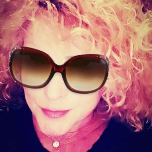 Meet your Posher, Cindy